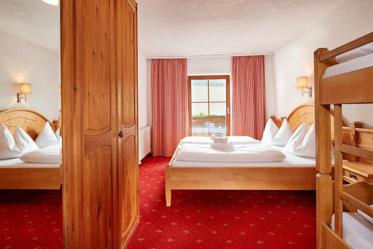 Gut Voegeihof Hotel Forstau  Luaran gambar